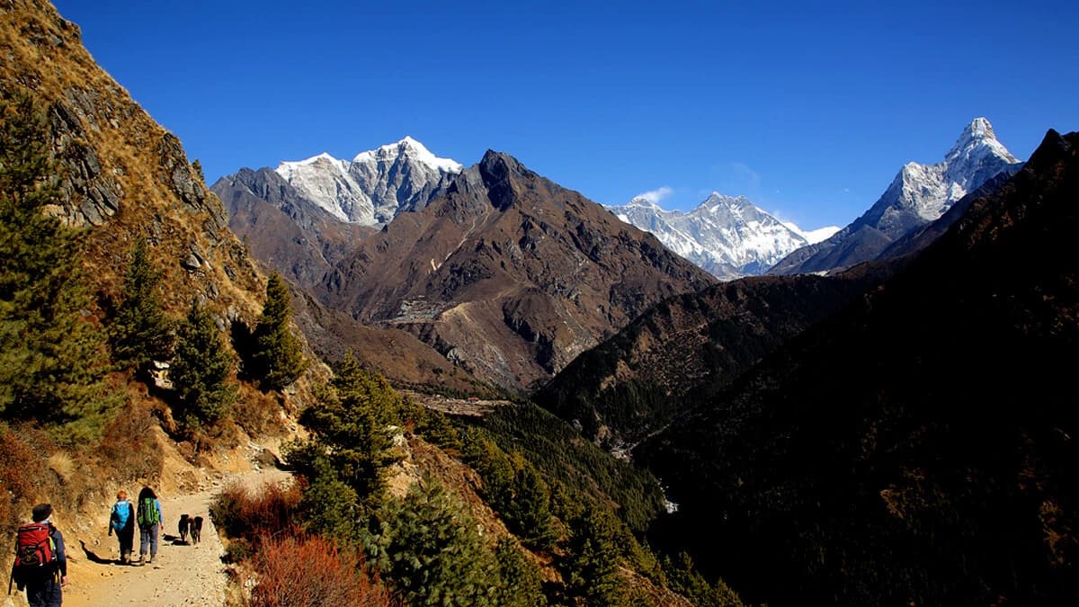 Age Restriction for the Everest Base Camp Trek
