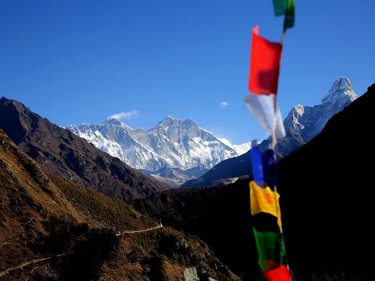 Everest Luxury Trek with Helicopter Return