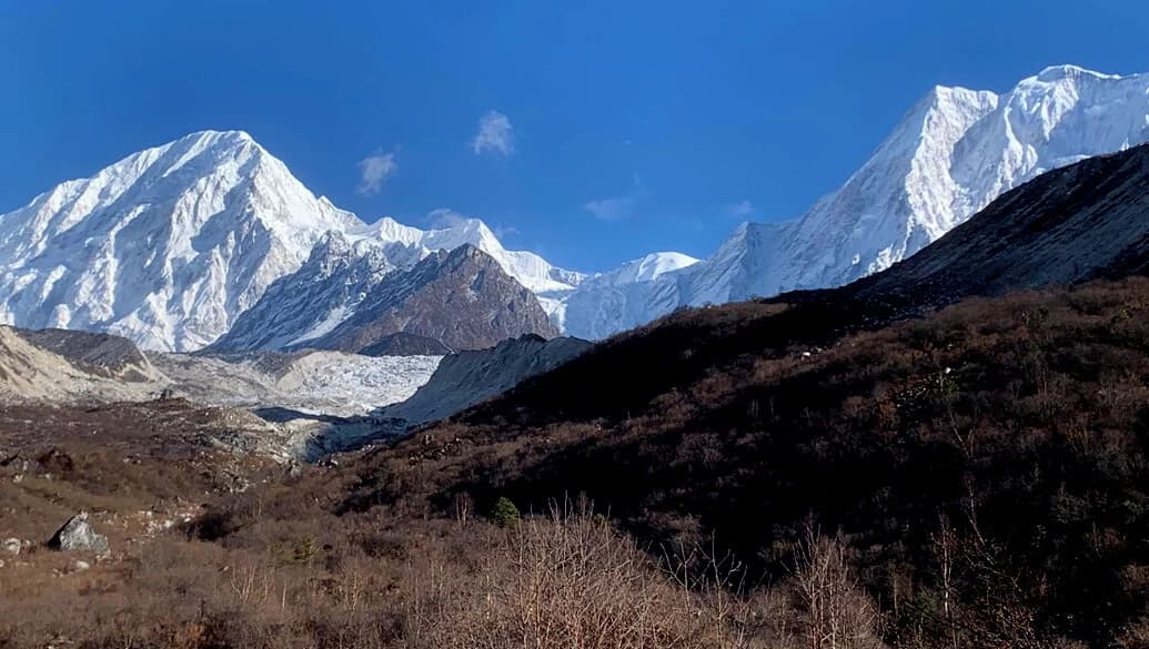 Manaslu Circuit Luxury Trek: Cost and Itinerary for 2025