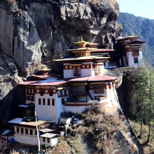 5 Nights 6 Days Bhutan Luxury Tour