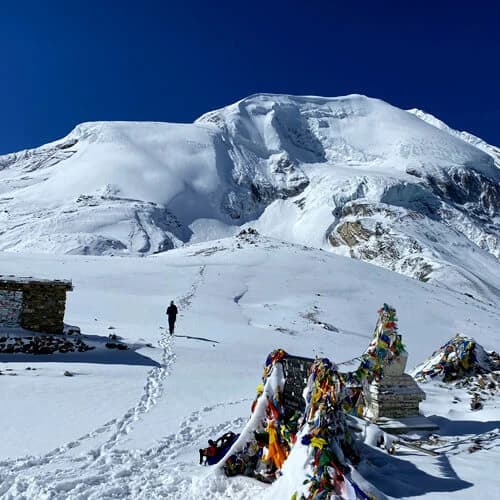 Annapurna Circuit Trek 12 Days